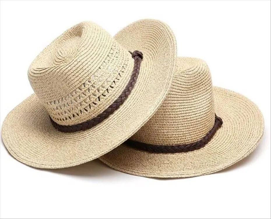 Men's foldable straw sun hat with wide brim shown in beige colour