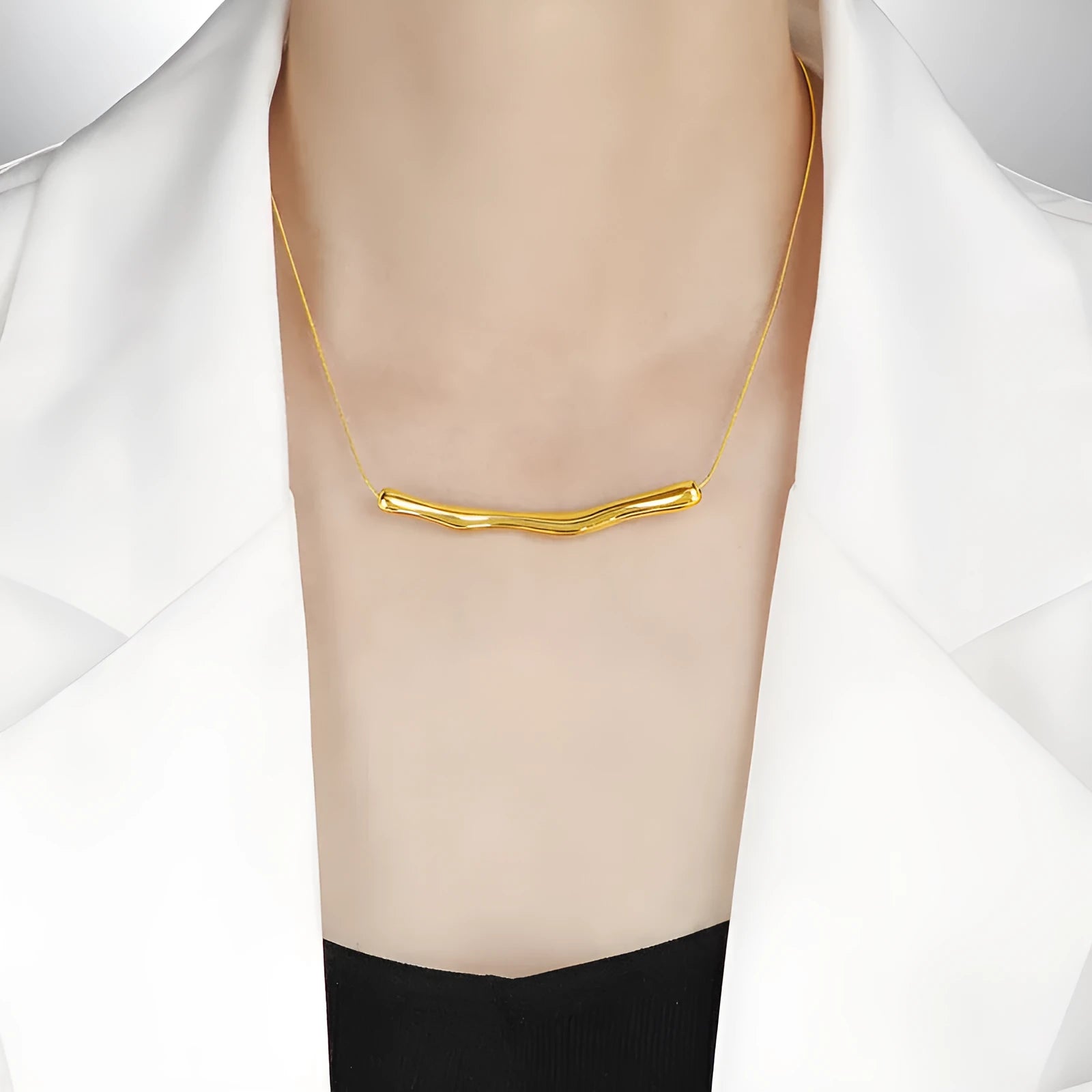 Women's titanium steel necklace with irregular pleated design in gold electroplated finish
