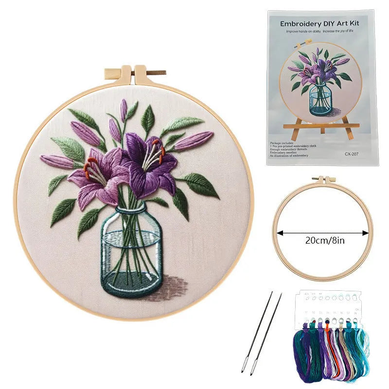 Purple lily flower embroidery pattern on 28x28cm cotton and linen cloth with imitation bamboo frame stand