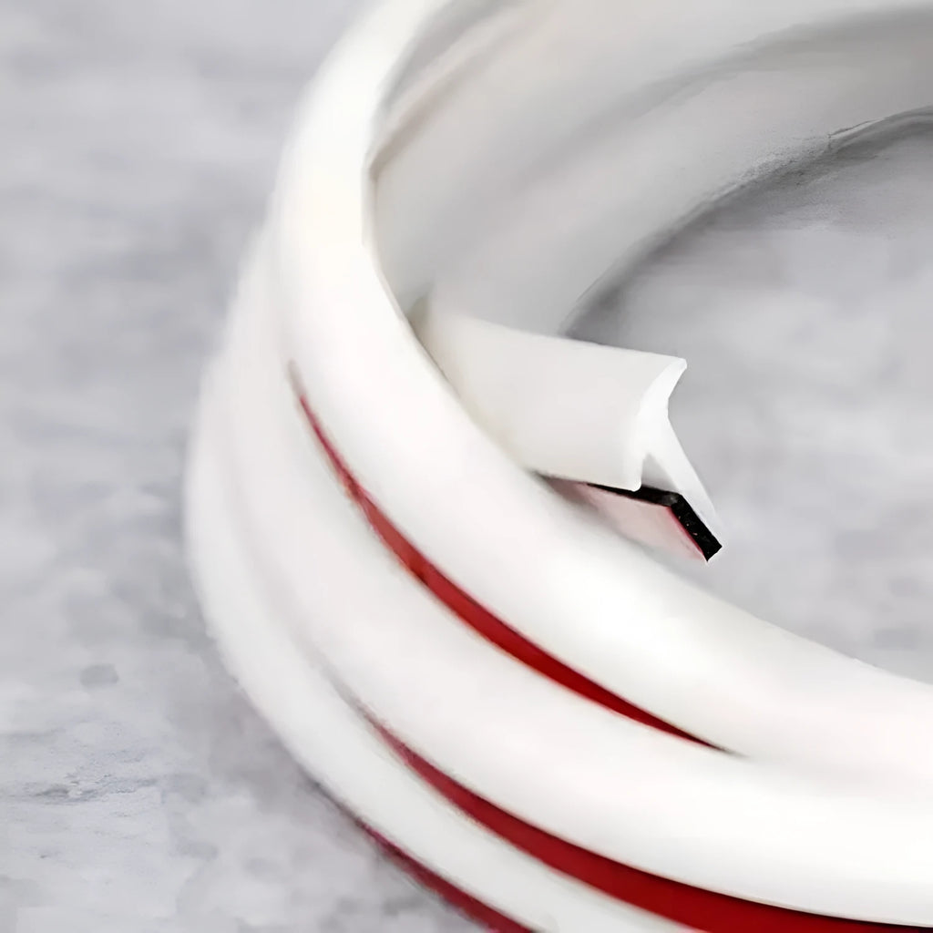 Black TPE universal rubber seal strip roll for car bumper and machinery gap filling applications