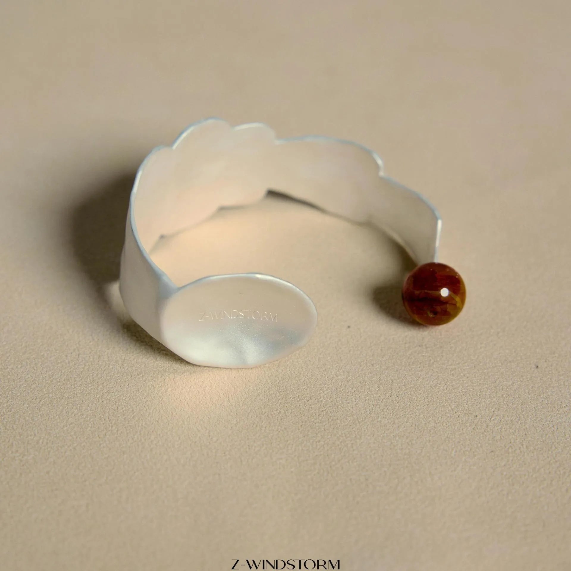 Alloy diamond shape electroplated ring and bracelet set on display