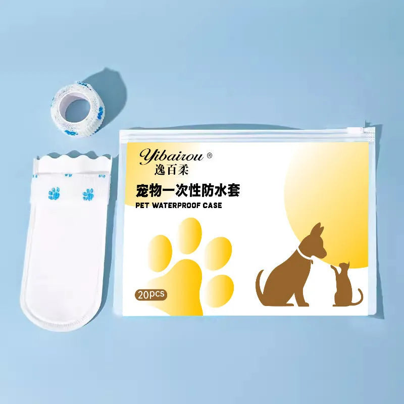 White disposable pet waterproof shoe covers for dogs and cats, non-slip and wear-resistant, in S and M sizes