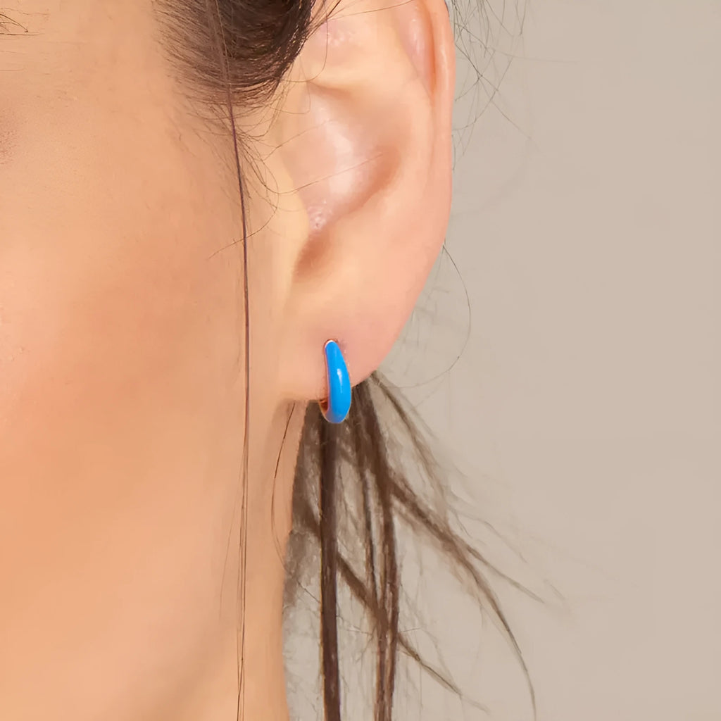 Women's oval epoxy curved earrings with U-shaped design in seven dripping oil colours