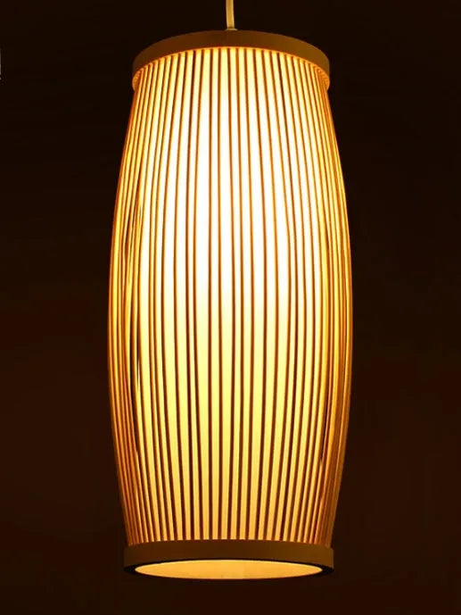 Bamboo plaited decorative table lamp with natural finish, 15cm diameter