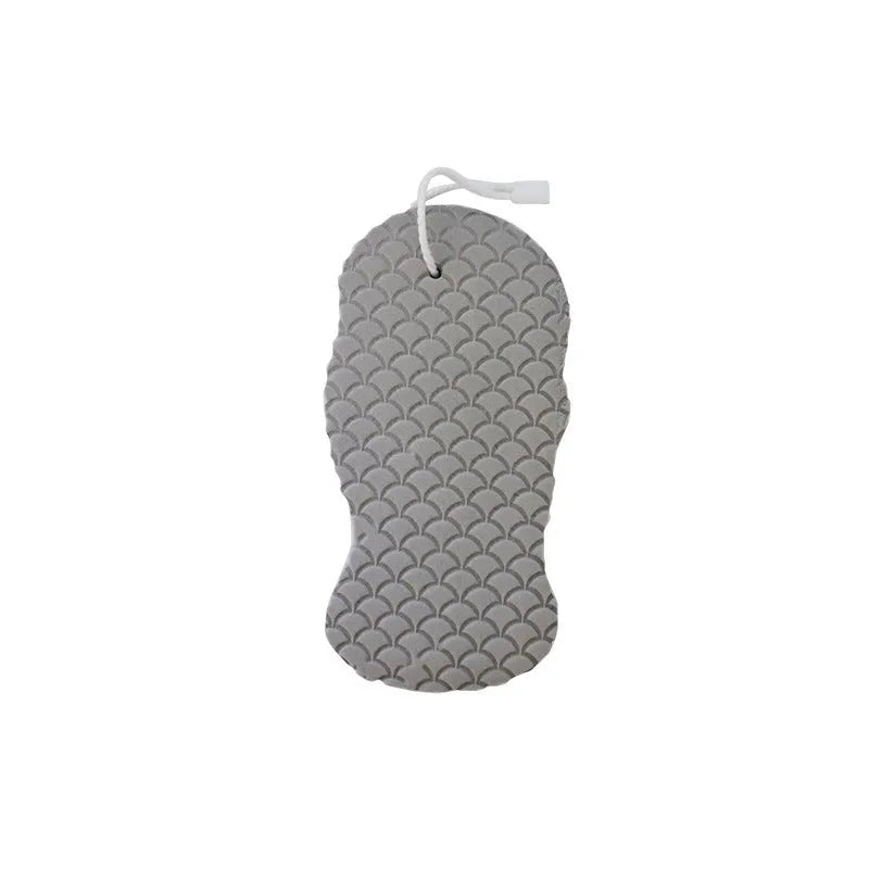 3D fish scale pattern bath sponge in multiple colours for gentle body exfoliation