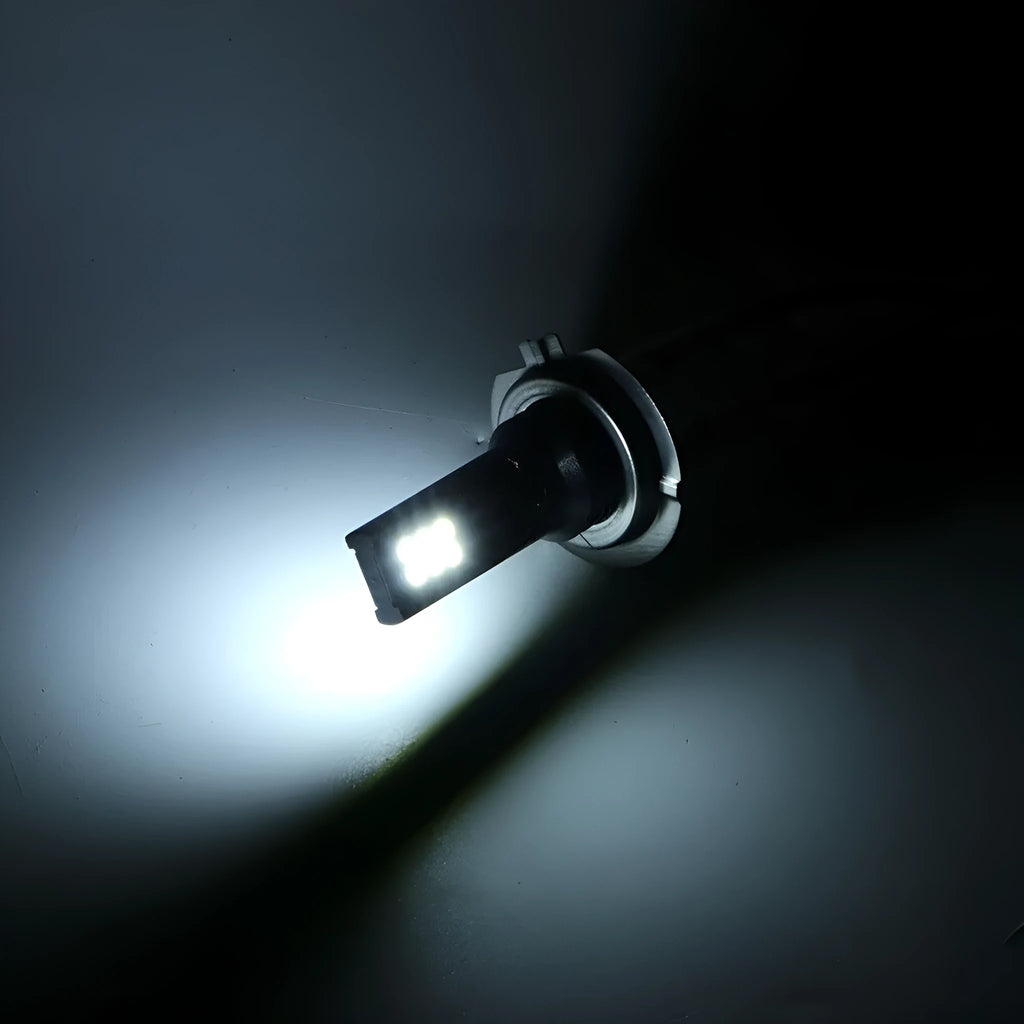 H7 110W LED fog lights with 12 SMD beads and white aluminium housing