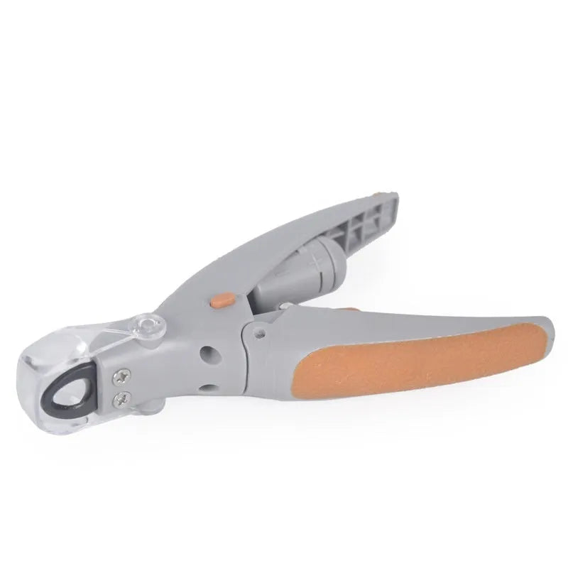 Pet nail clipper with LED light for dogs and cats, ABS plastic body, size 14.5 x 9 x 2.8 cm