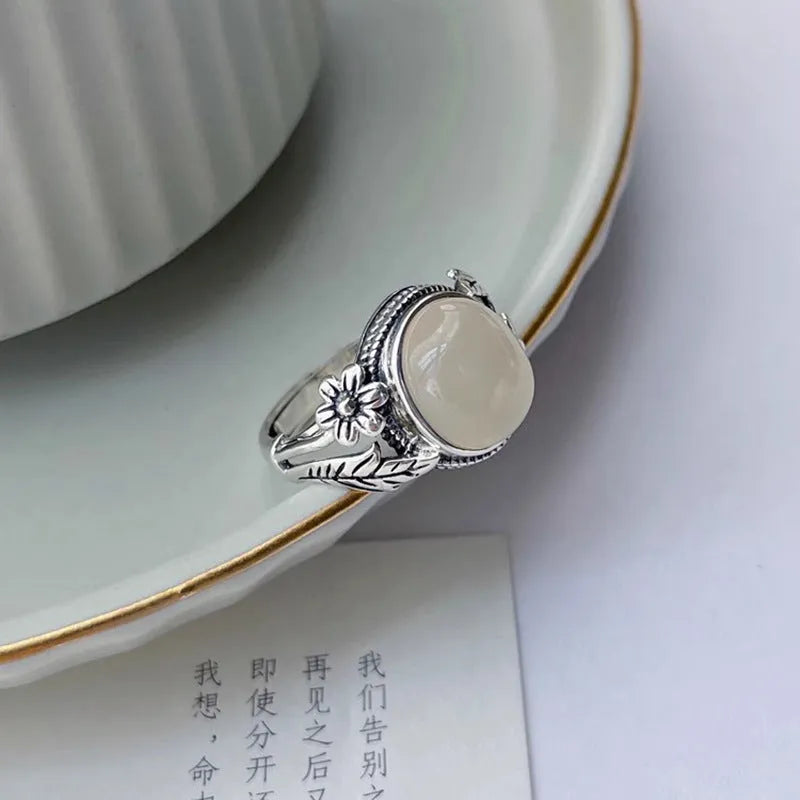 Adjustable vintage copper ring with white chalcedony design and antique finish