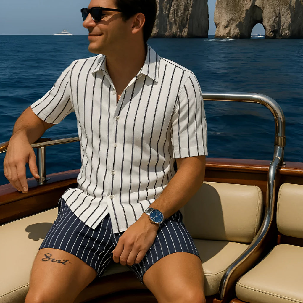 Man's light casual beach shirt and matching shorts set in four-sided elastic fabric