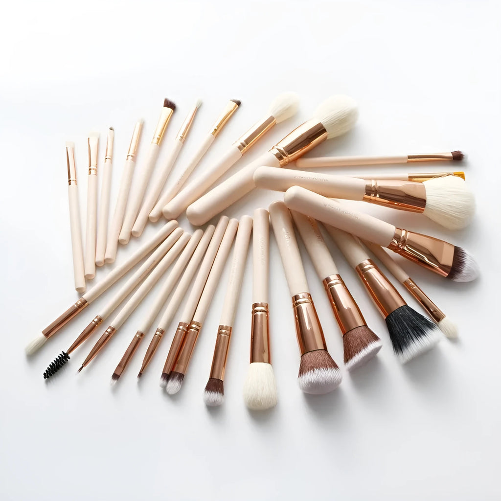 26 pink makeup brushes with wooden handles in storage bag for professional face makeup application