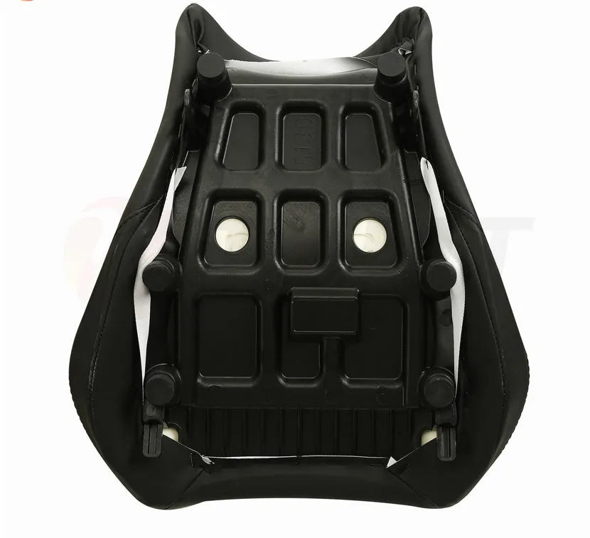 Suzuki GSXR1000 motorcycle seat covers in PU material for sun and water protection
