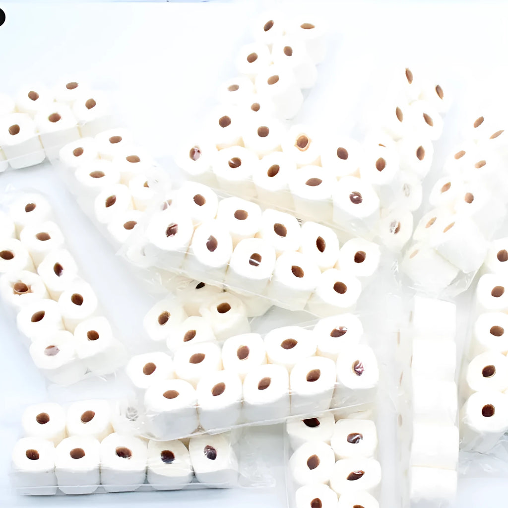 Simulated tissue roll paper model for children's play with 30x15x80mm dimensions