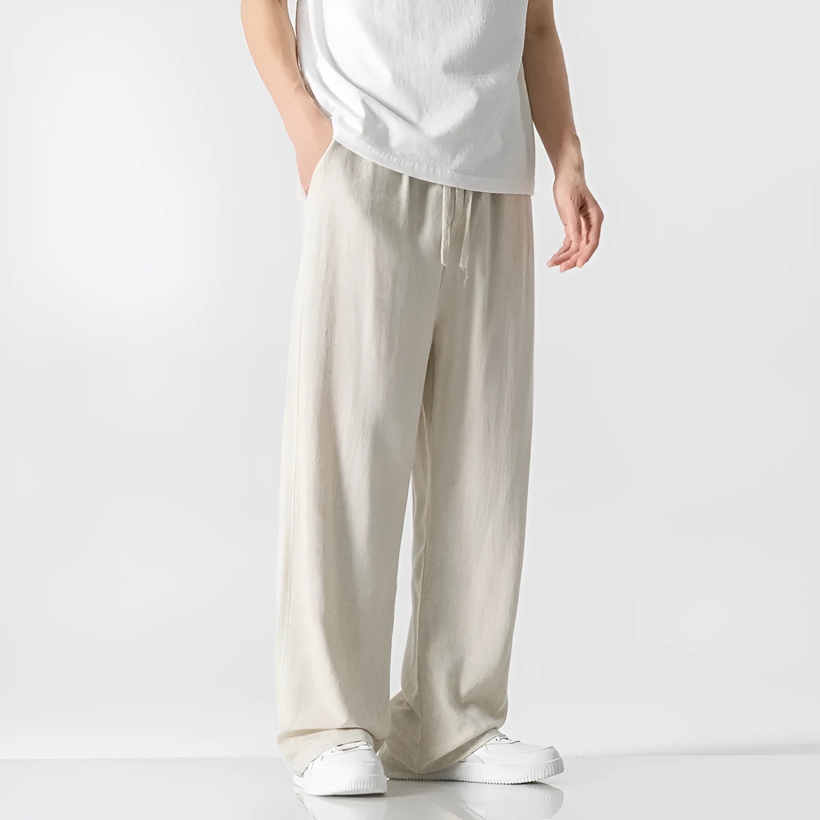 Men's straight-leg linen trousers in bamboo fabric with cropped length and drawstring waist
