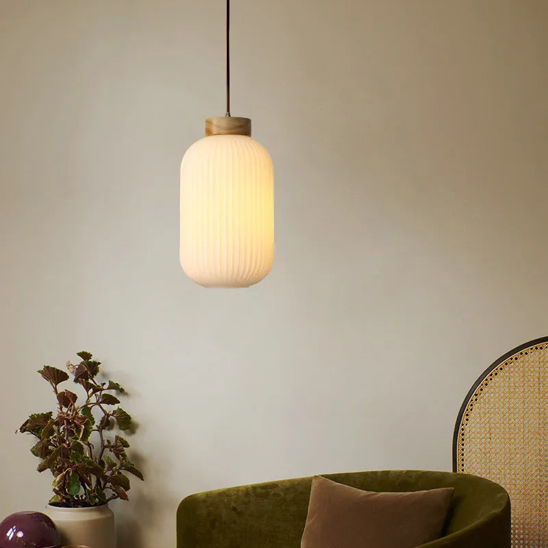 Retro Chinese wooden pendant ceiling light with Nordic styling in three size options