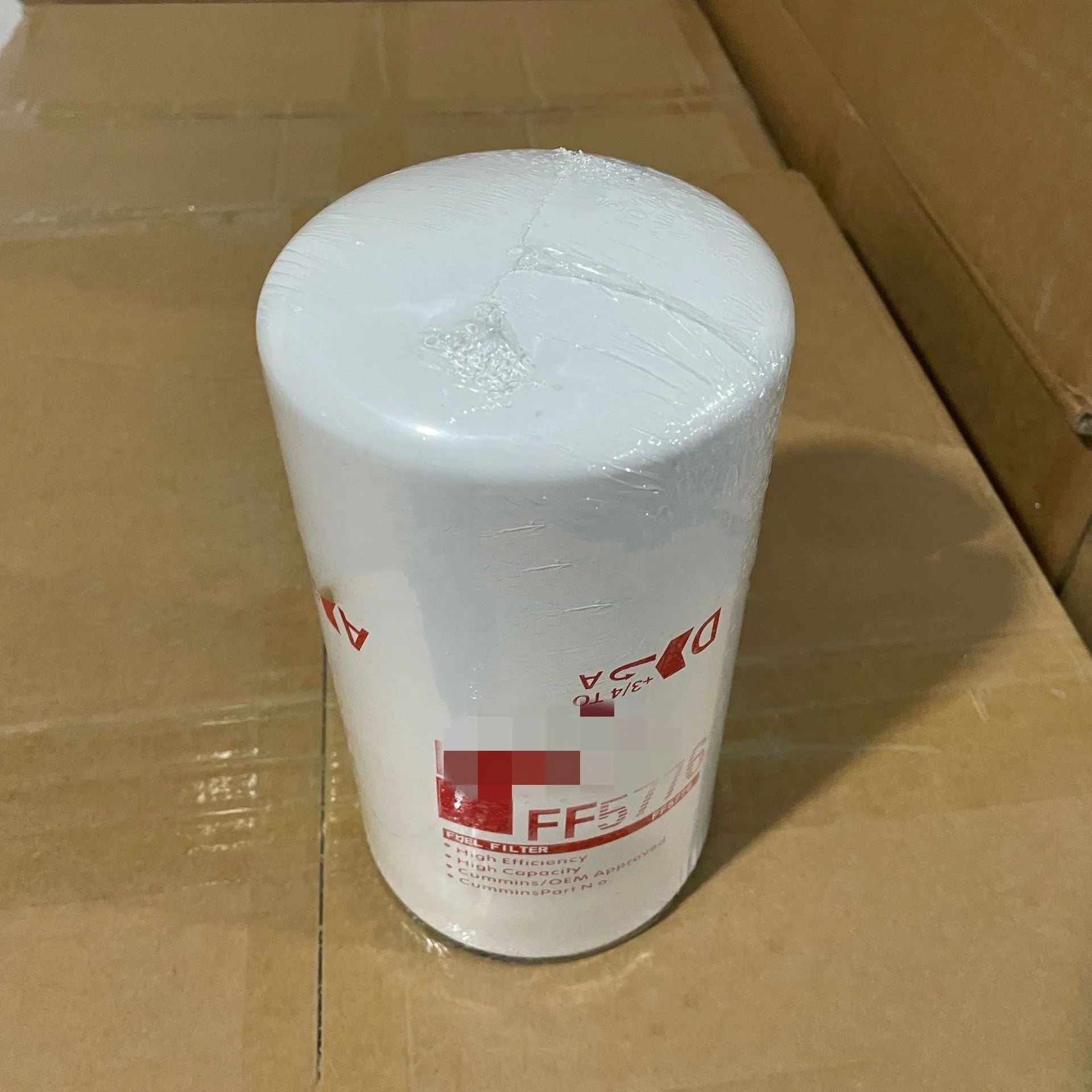 White metal folding diesel filter element model FF5776 for automotive engine oil systems.