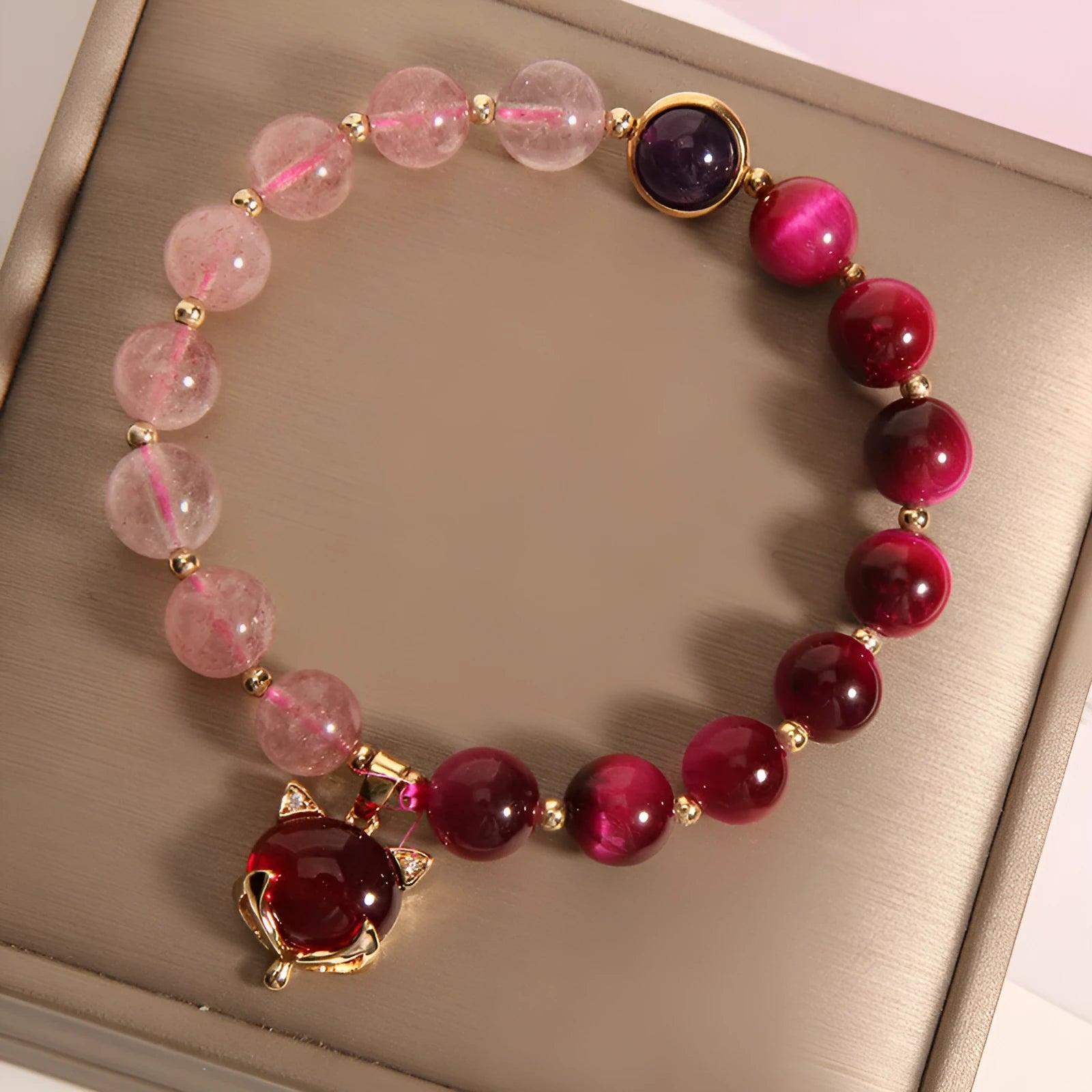 Natural strawberry crystal fashion bracelet for women, simple style, elastic rope, 18cm, in picture colour