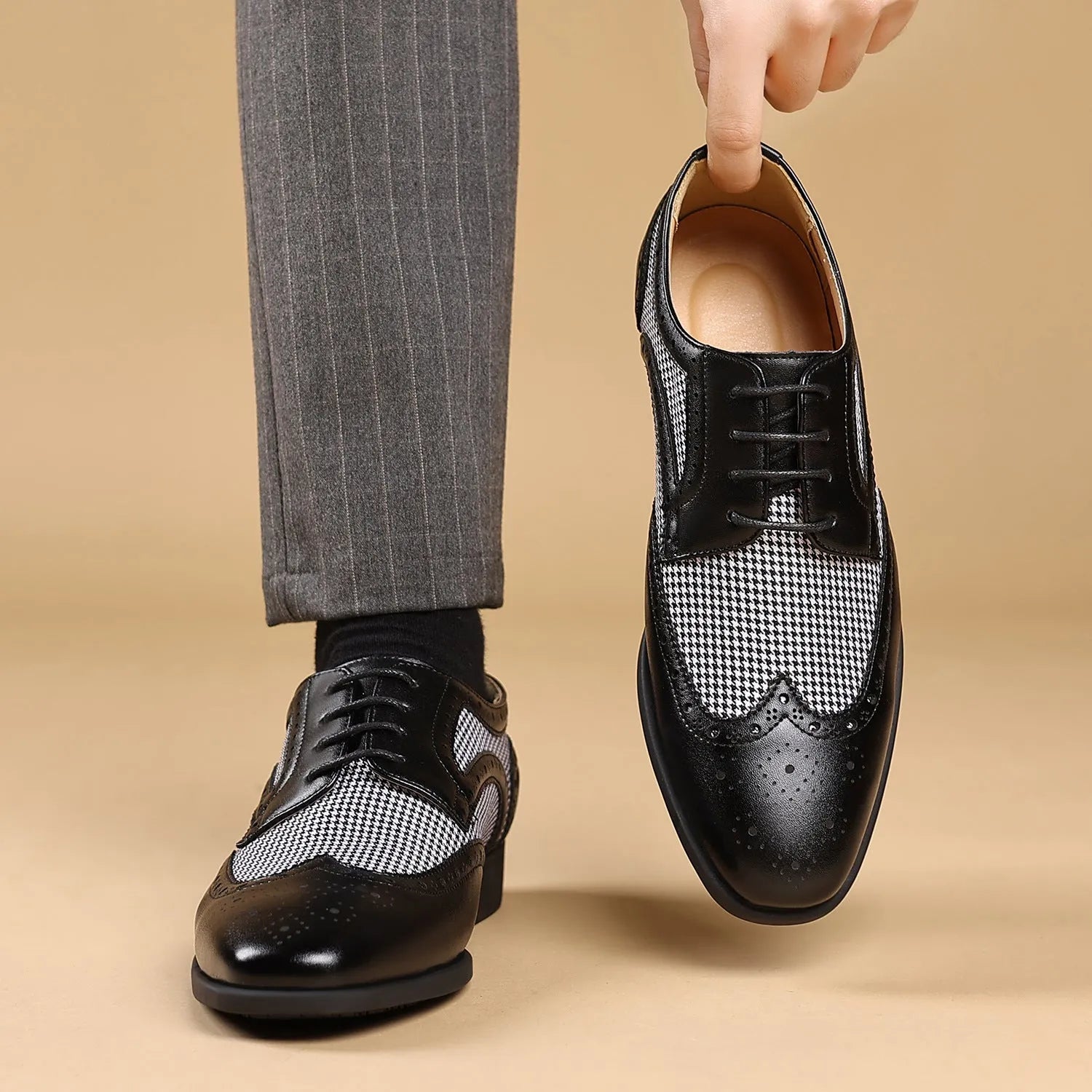 Men's houndstooth plaid casual leather shoes with square toe and lace-up front in four colour options.