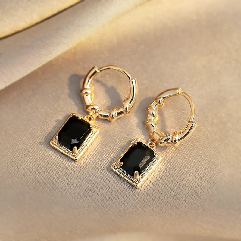 Geometric quadrilateral copper earrings with black zircon detail in French court retro style