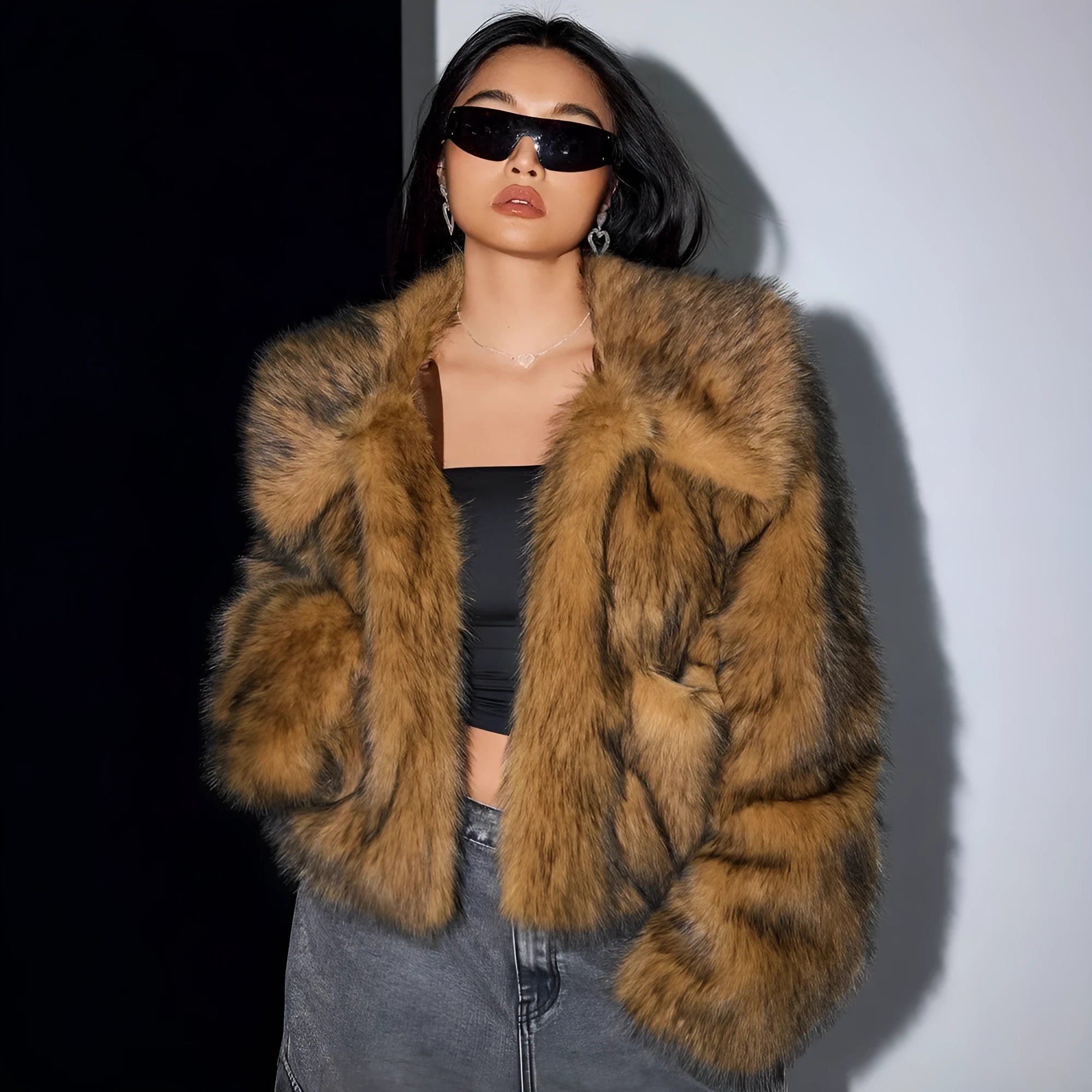 Womens faux fur coat short length long sleeve fur collar cute style warm winter jacket