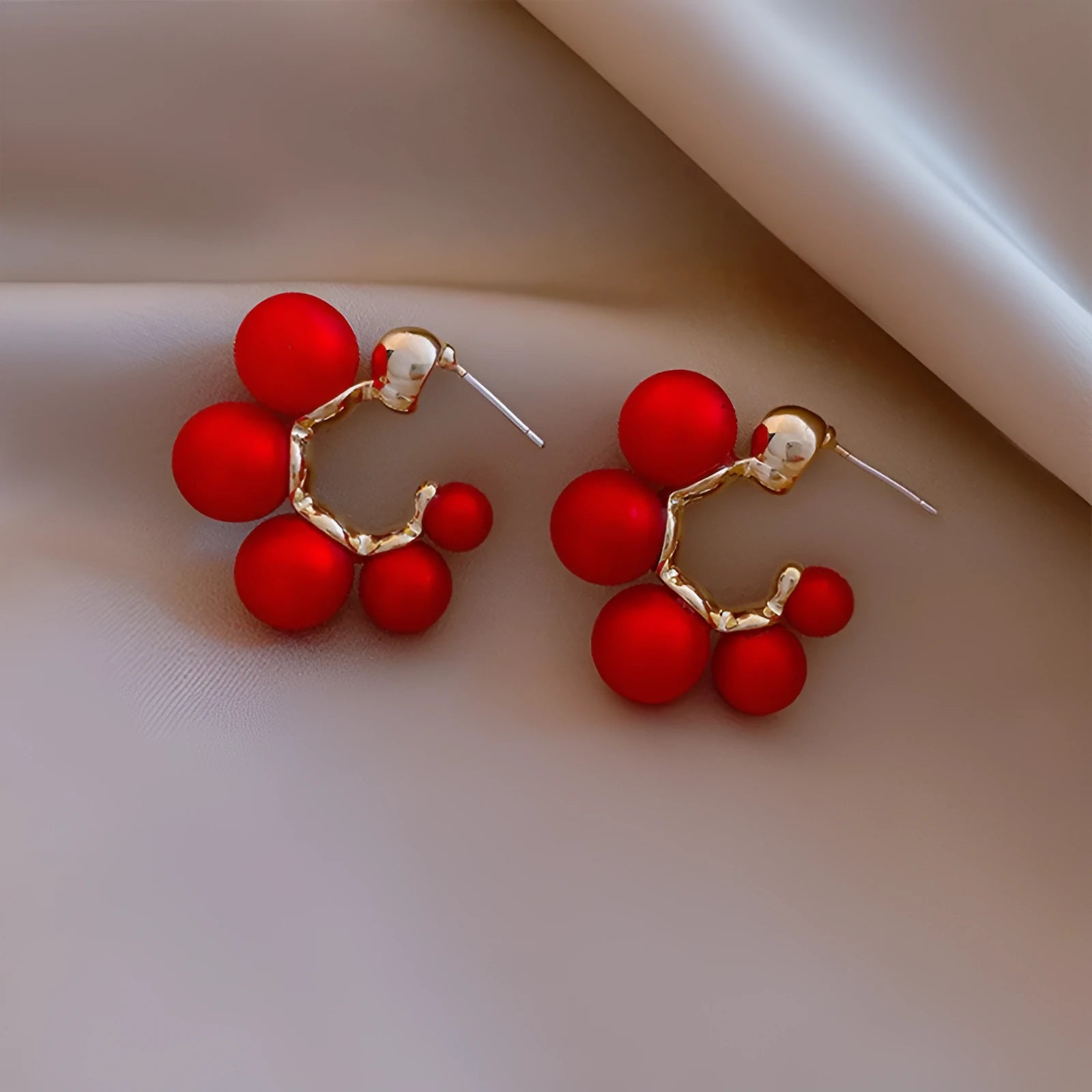 Red bell-shaped alloy earrings for women with white colour option