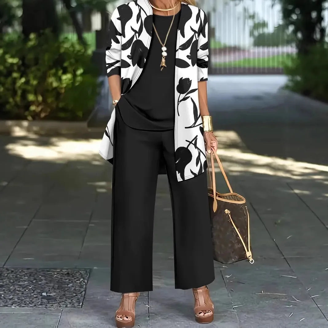Women's three-piece casual suit with coat, vest and trousers in Japanese Korean style