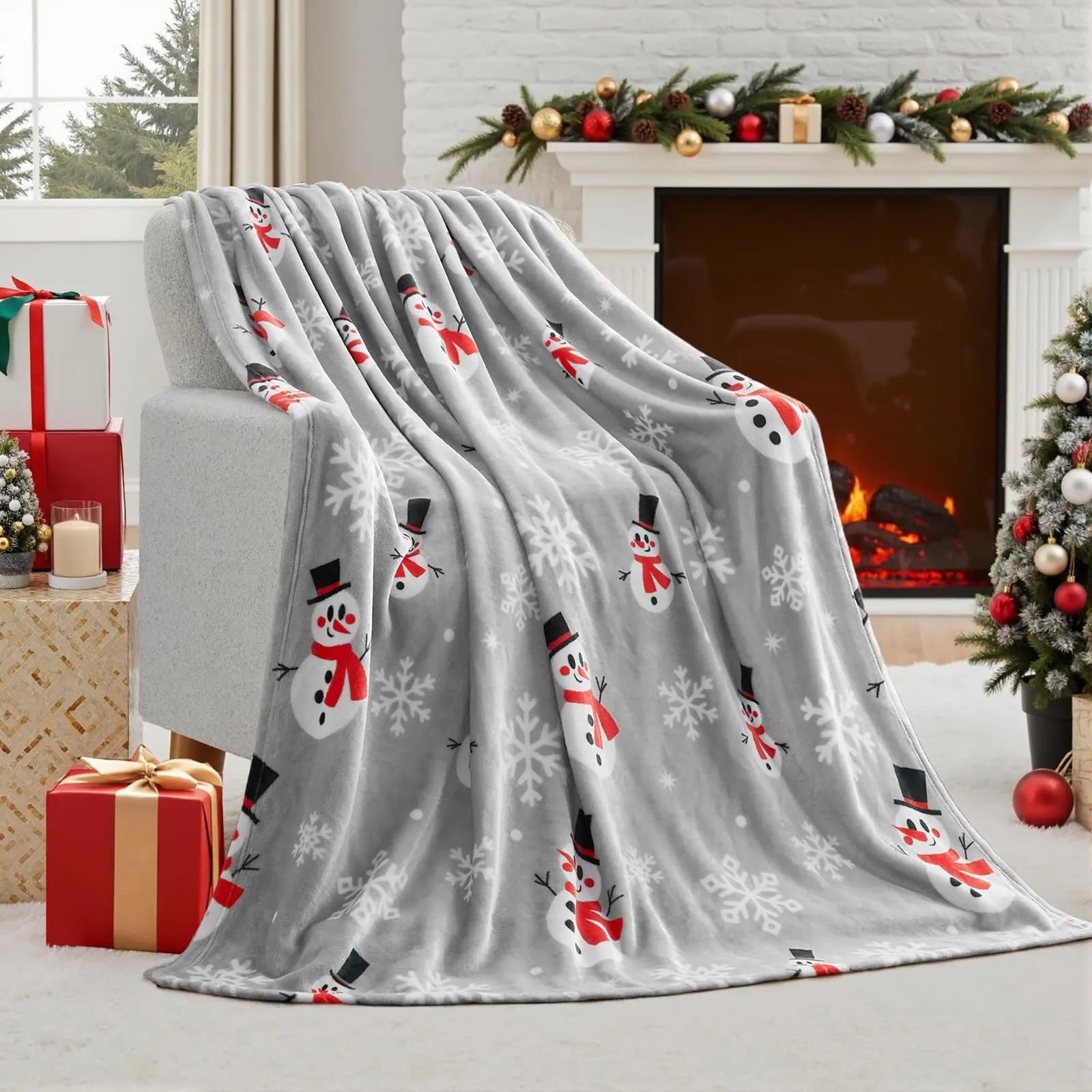 Soft plush flannel Christmas blanket in polyester fibre, shown in an American style, available in multiple sizes and colours.
