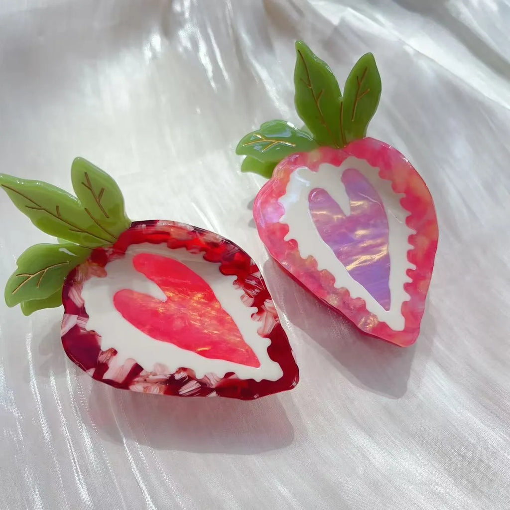 Handmade strawberry hairpin for girls in red or pink pastoral style