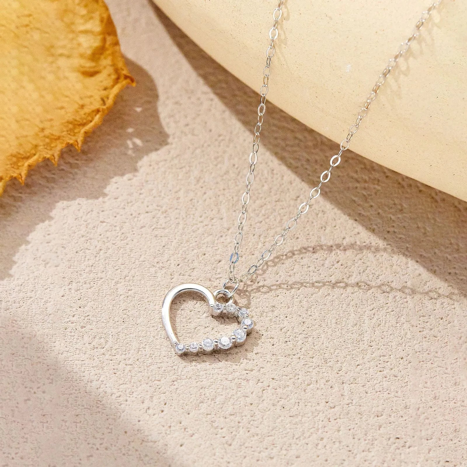 925 sterling silver hollow heart necklace in white gold finish on regular chain for women fashion OL style