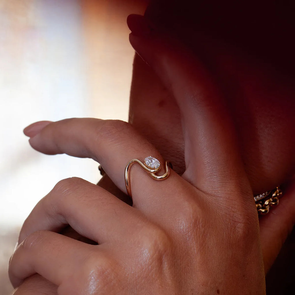 Stainless steel geometric zircon ring in European and American style, available in multiple colours and sizes No 6 to No 8