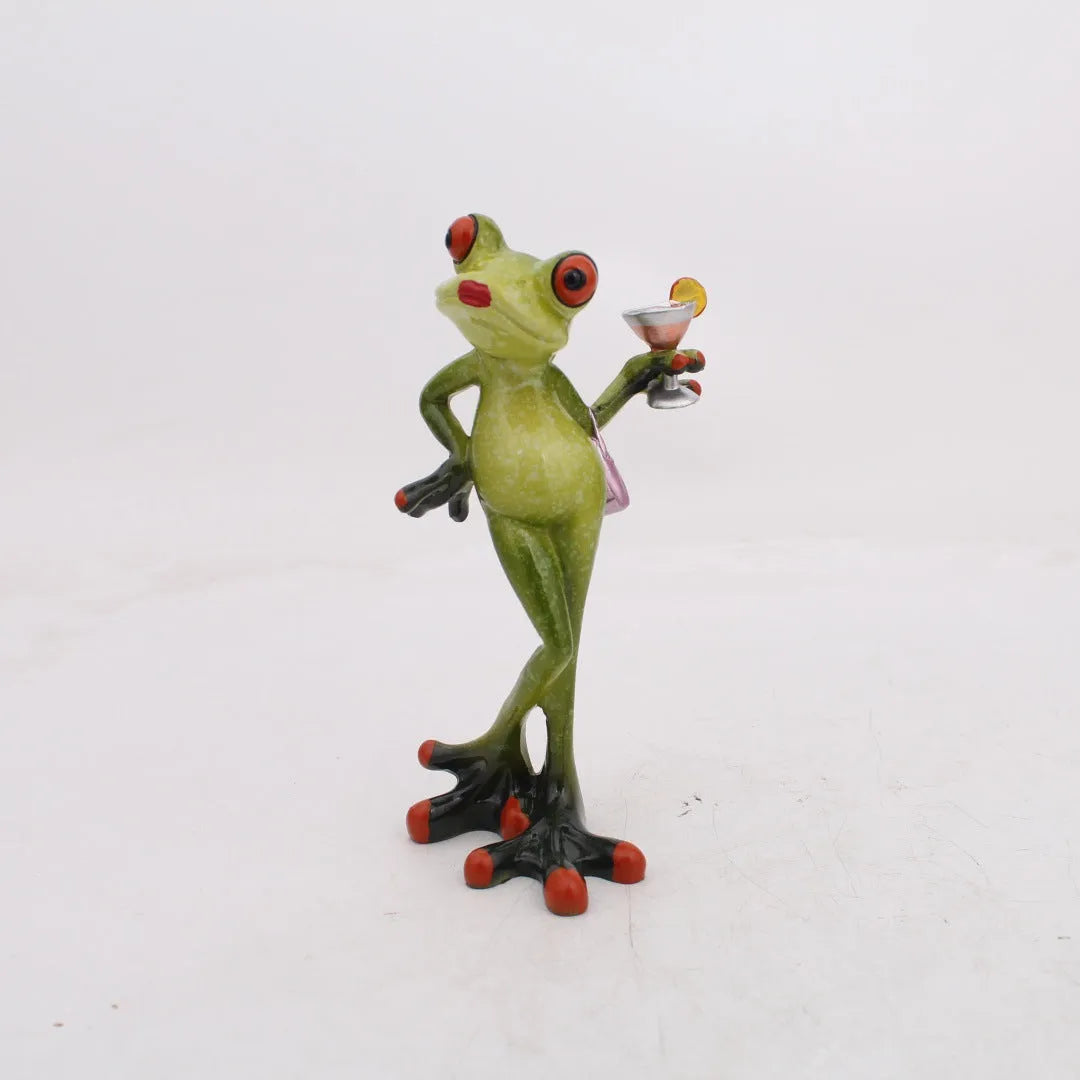 A detailed pastoral-style decorative frog ornament made from beige synthetic resin, approximately 10 cm tall.