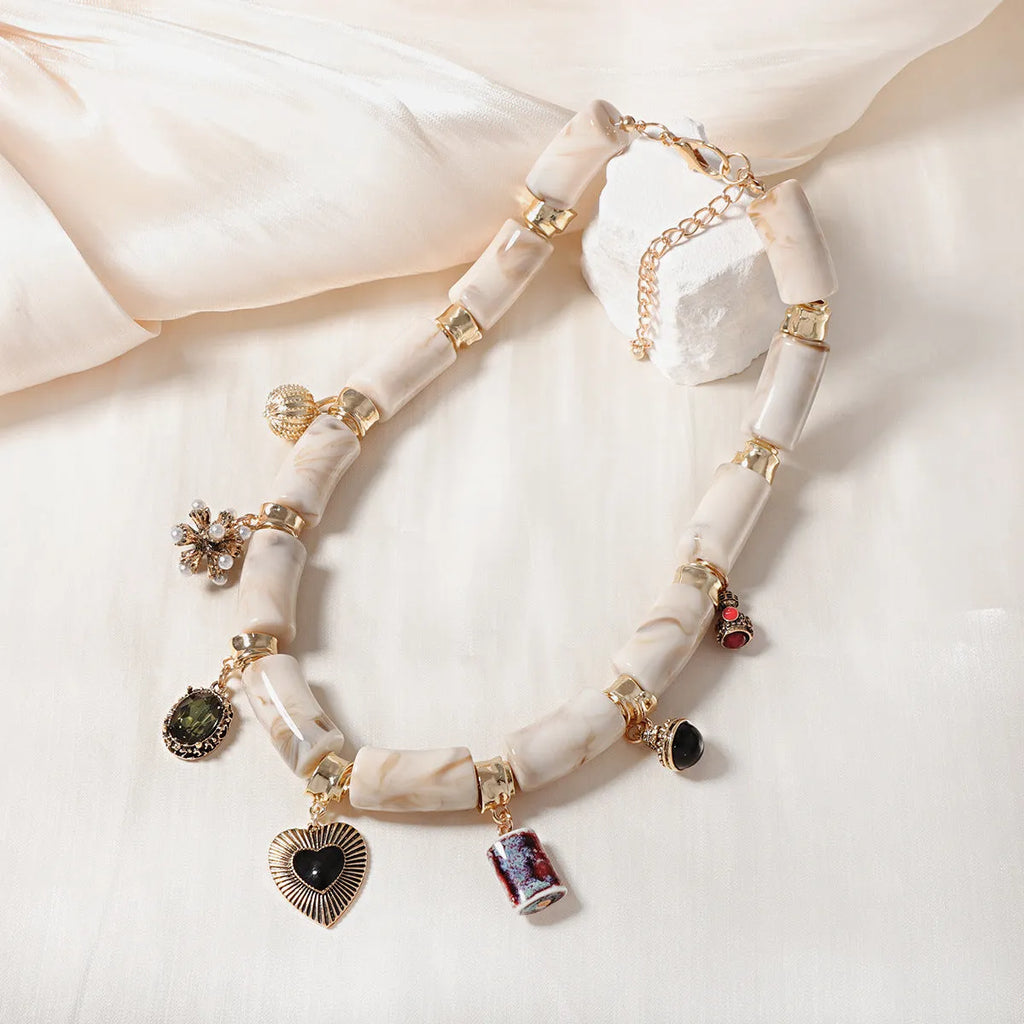 Heart-shaped resin bamboo pendant necklace with electroplated finish in picture colour