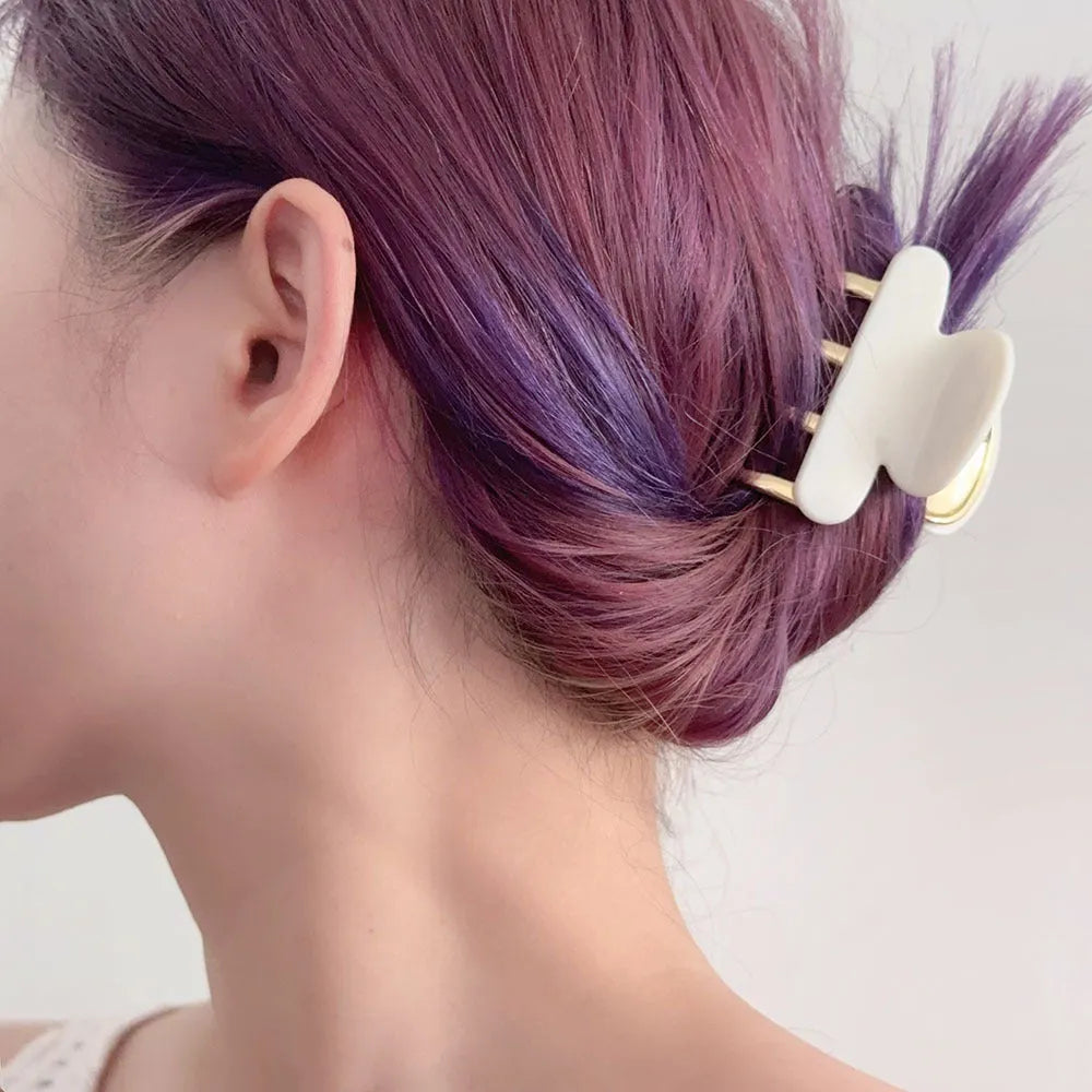 Dopamine retro acetate medium metal grip barrettes in four R08 colour variants