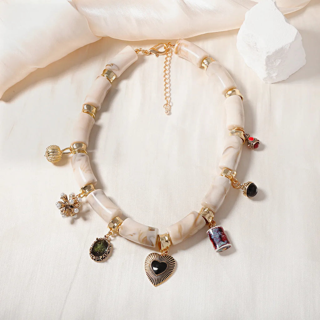 Heart-shaped resin bamboo pendant necklace with electroplated finish in picture colour