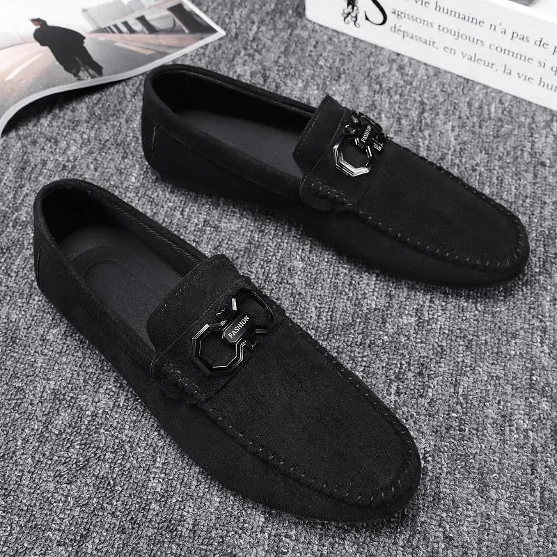 Men's suede upper casual shoes with rubber sole in black and grey colour options