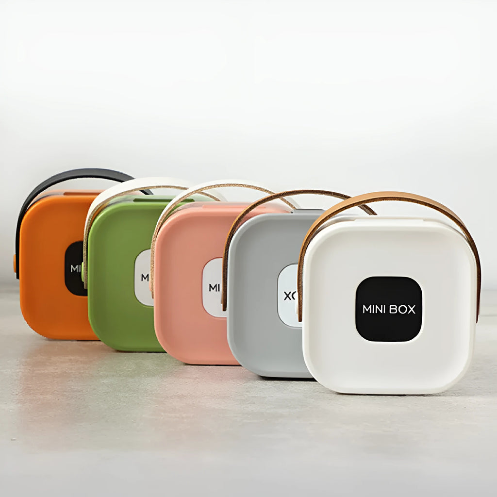 Medium polypropylene cable storage organiser box in Nordic white with covered design for headphones and data cables
