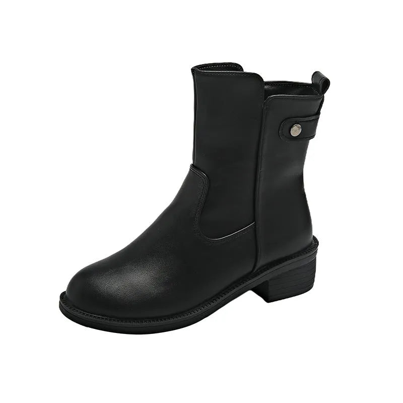 Black women's low heel ankle boots with side zip fastening and round toe design