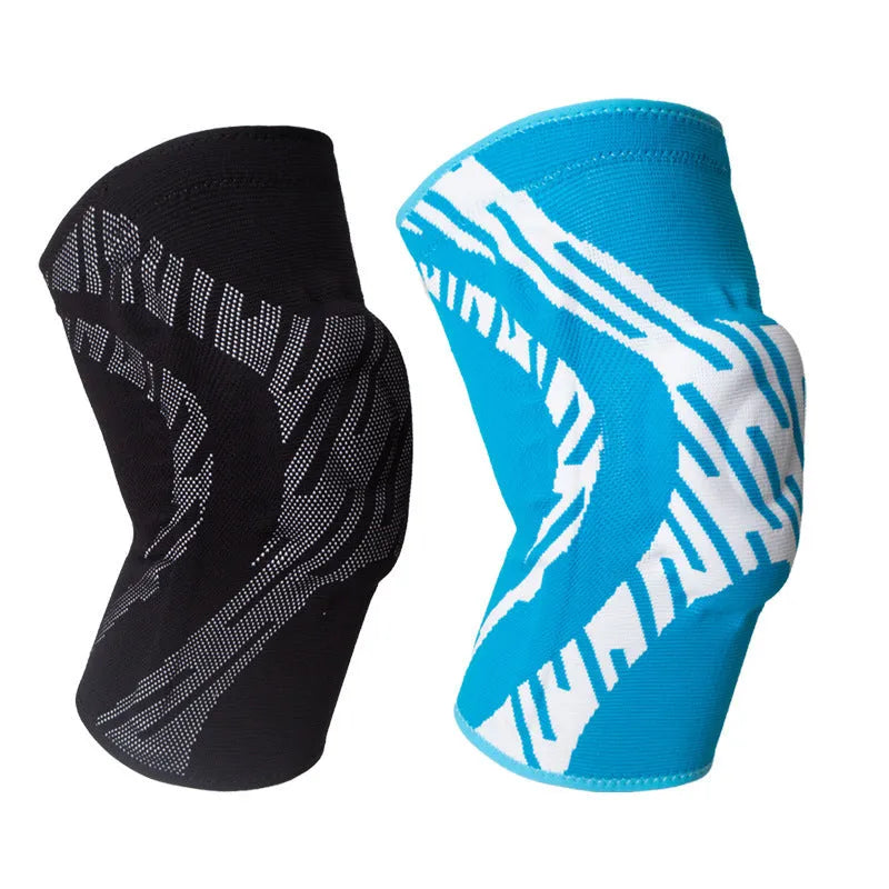 Men's pressurised basketball knee pads in black or blue with nylon construction for court protection