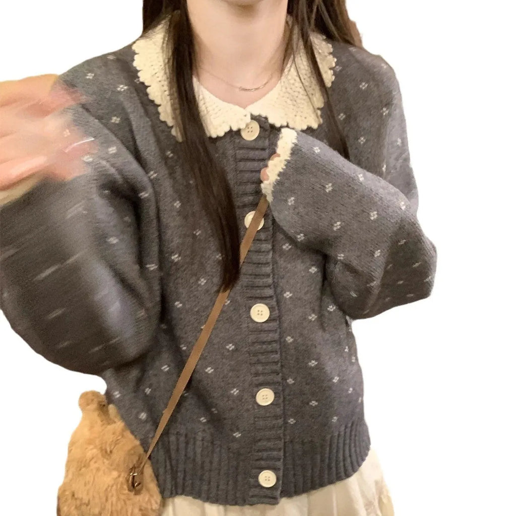 Retro Peter Pan collar floral pattern knitted cardigan coat in polyester fabric
