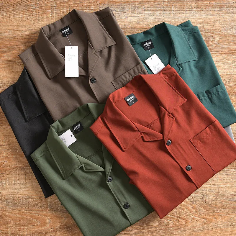 Men's lightweight loose short sleeve shirt in solid colour, polyester fabric, summer casual wear, front view