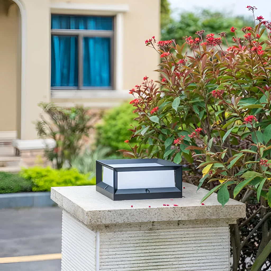 LED outdoor solar column light aluminium housing IP54 rating 220x100mm or 270x130mm