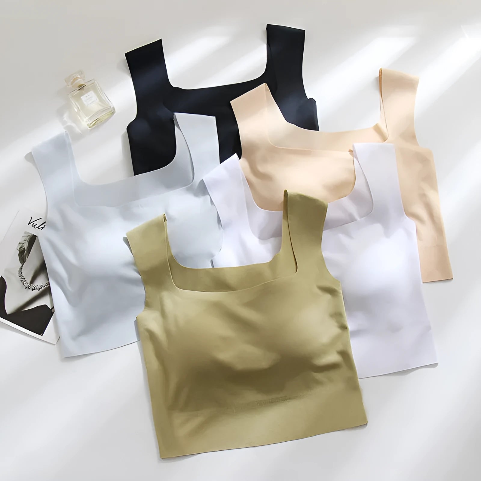 Women's non-marking sling vest with chest pad in seamless nylon construction