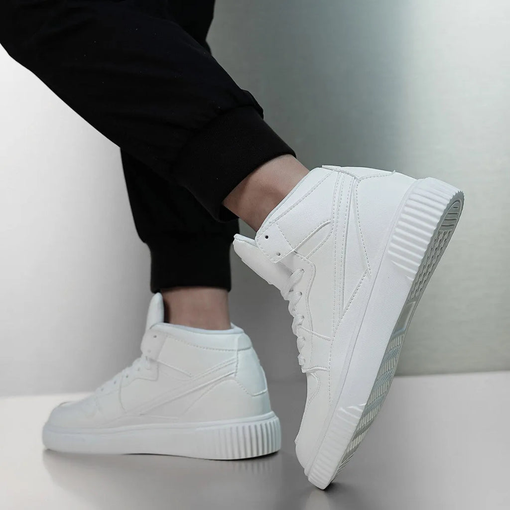 Men's white lace-up casual trainers with a microfiber upper and round toe on a plain background.