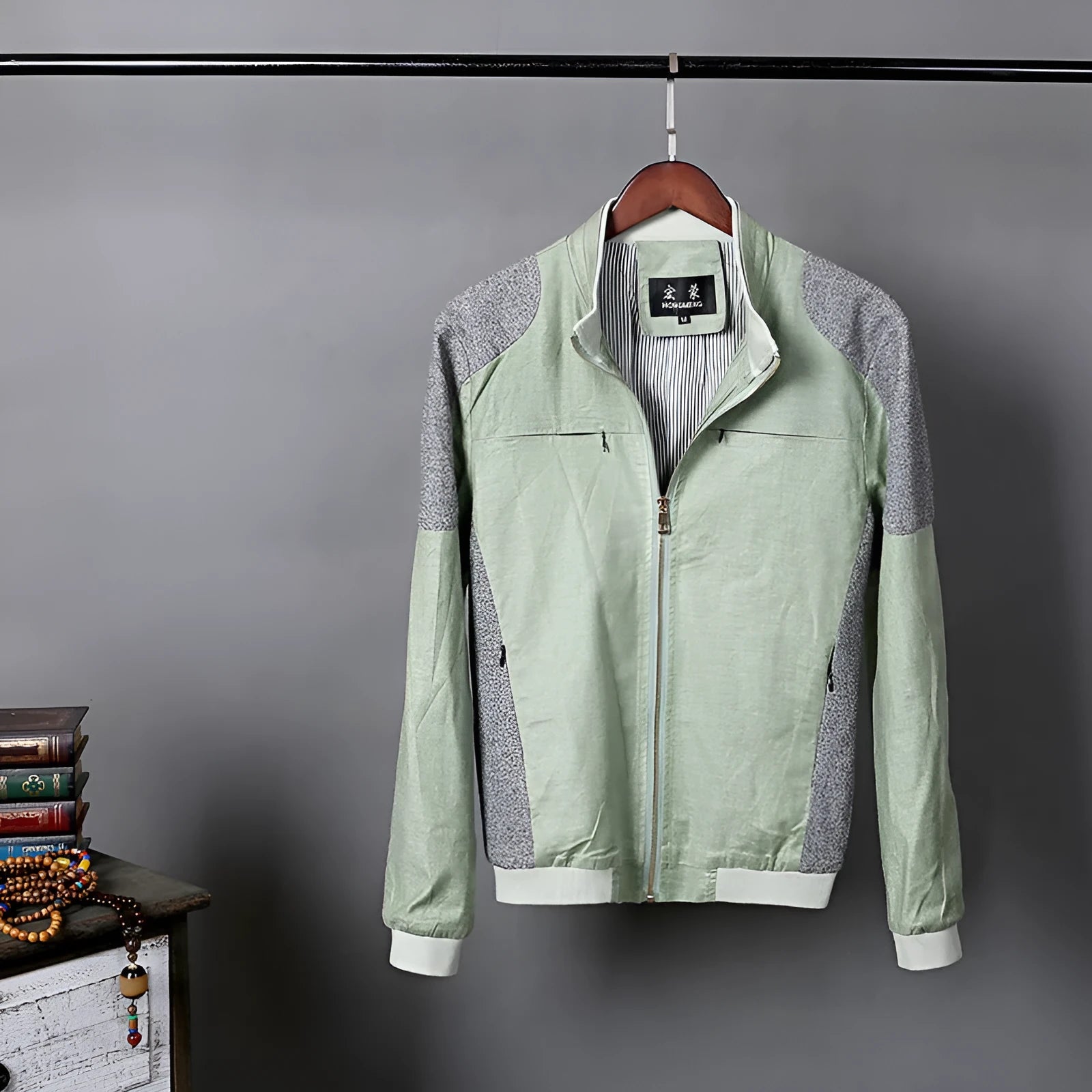 Men's thin linen jacket in heather gray, grass green, or blue, made from cotton, showing colour-matching pattern.