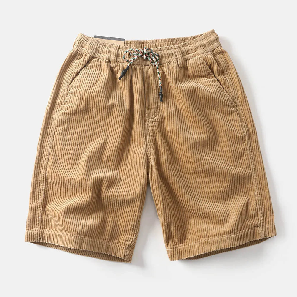 Men's khaki retro cargo shorts with a straight leg and fifth pants length on a white background.