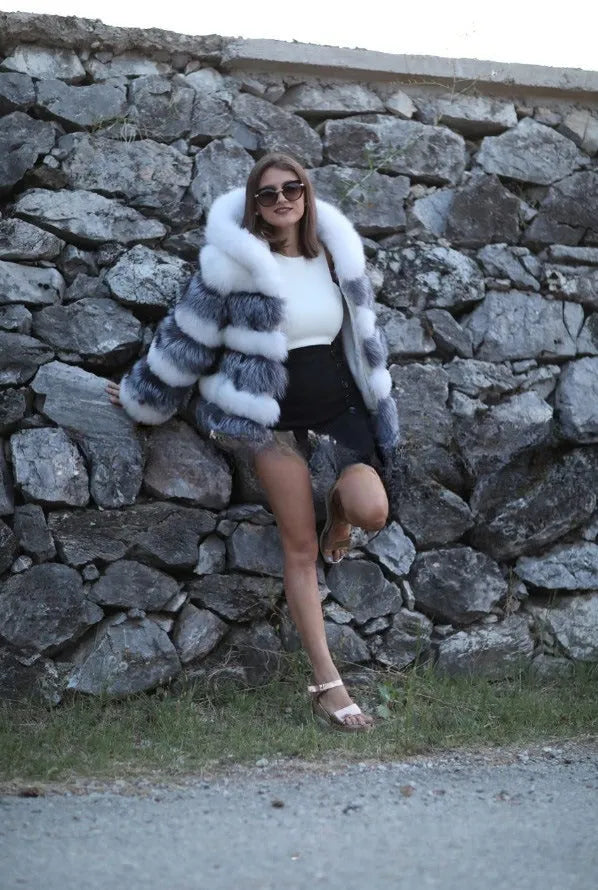 Women's artificial fur hooded coat in loose street fashion style with 65cm length