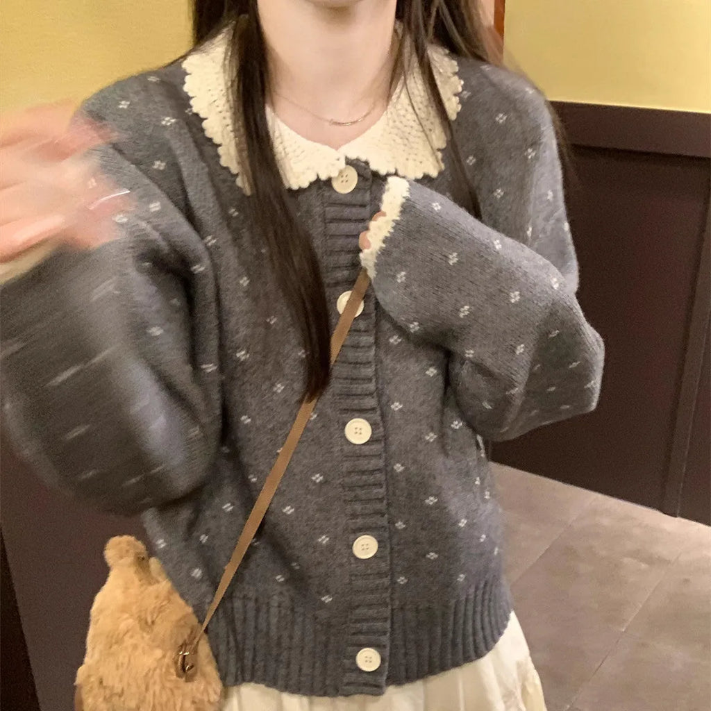 Retro Peter Pan collar floral pattern knitted cardigan coat in polyester fabric