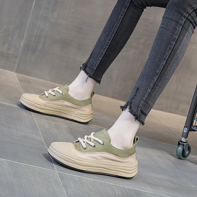Women's matcha green leather platform sneakers with round toe and front lace-up on a white background.