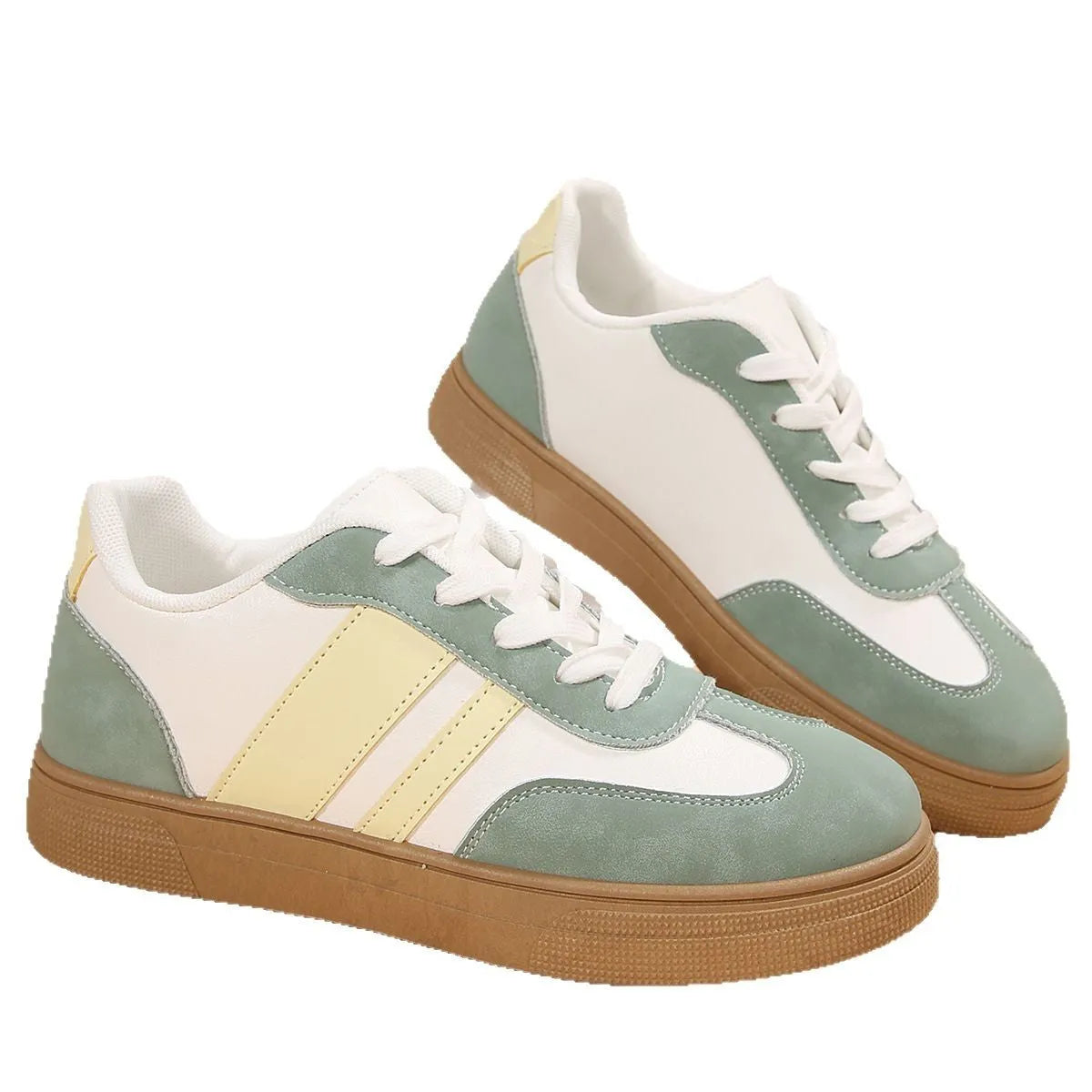 Retro women's casual low-top pumps in green with cross straps and rubber sole
