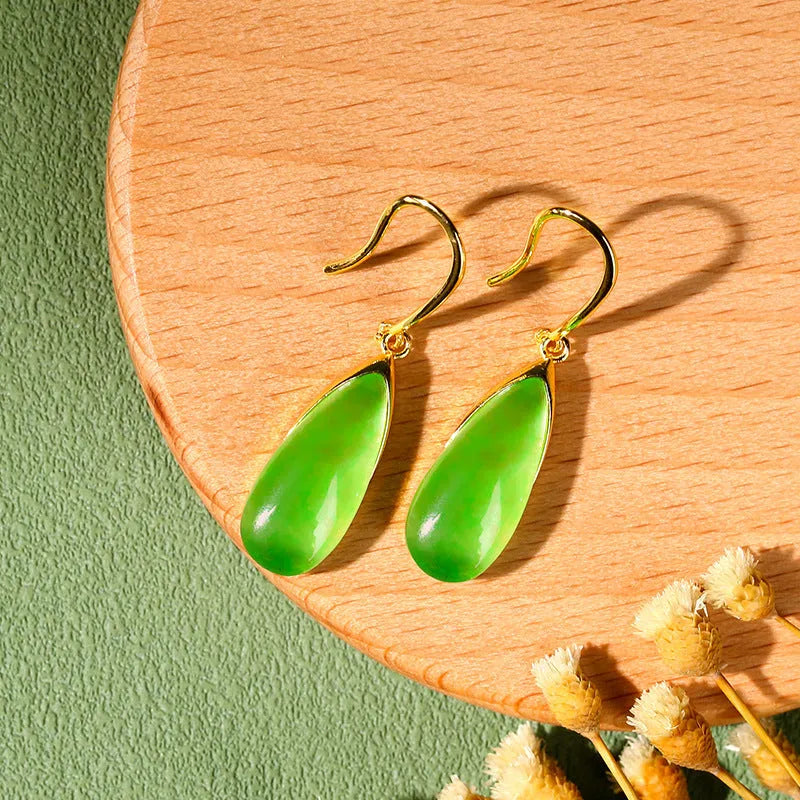 Retro Chinese-style geometric earrings with water droplet design in jade colour