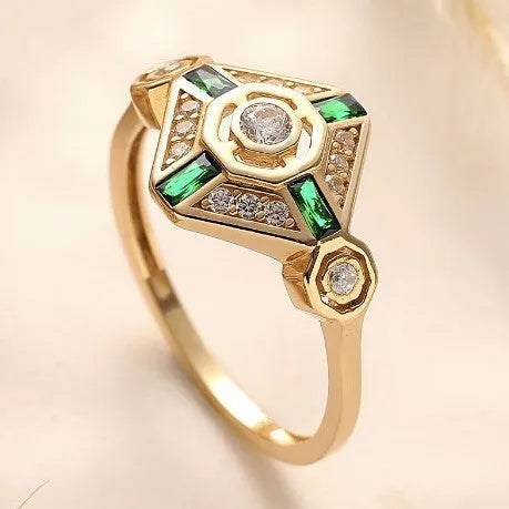 Square geometric emerald diamond ring for women with electroplated finish in green colour